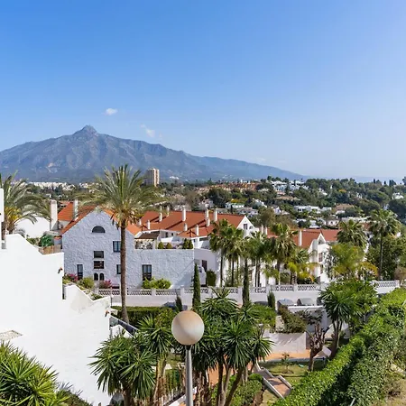 2 Bedroom With Stunning Views Marbella