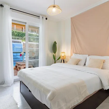 Modern 2-bedroom With Stunning Views